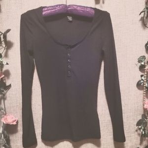 Ribbed Black long sleeve shirt
